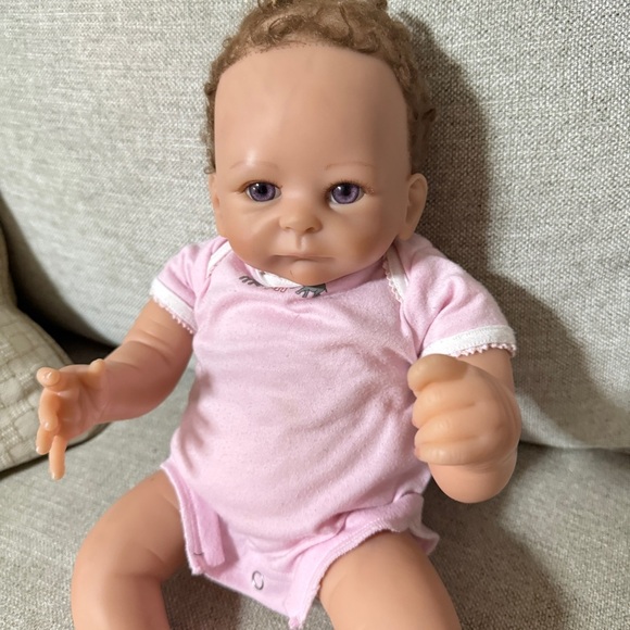 Ashton Drake Tasha Edenholm Lifelike Little Peanut Baby Doll 17" Weighted - Picture 5 of 12